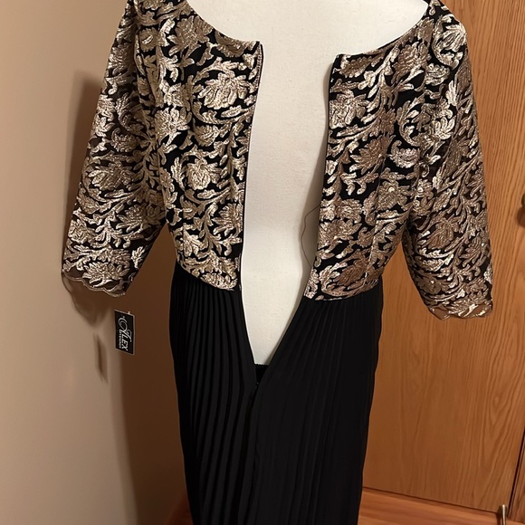 Alex Evenings Petite Embroidered-bodice Ball Gown Dress Size 10 - Picture 8 of 9